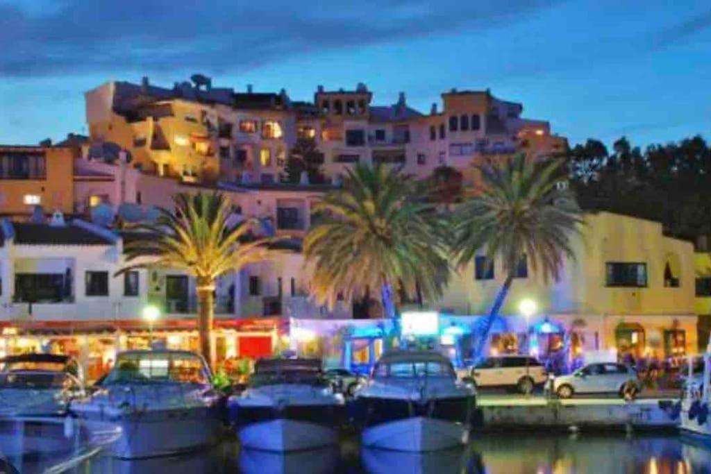 Atico En Marbella Lägenhet Exteriör bild